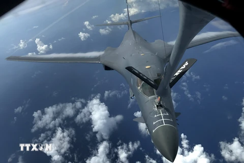Máy bay ném bom B-1B của Không quân Mỹ. (Nguồn: YONHAP/TTXVN)
