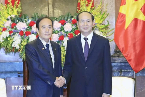 Chủ tịch nước Trần Đại Quang tiếp Ngài Kiyoshi Udea, Tỉnh trưởng tỉnh Saitama, Nhật Bản đang có chuyến thăm và làm việc tại Việt Nam. (Ảnh: Nhan Sáng/TTXVN)