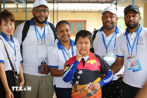 Các đại biểu tham dự Diễn đàn với trẻ em Làng Hòa bình tỉnh Quảng Nam. (Nguồn: TTXVN)