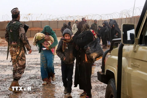 Người tị nạn Syria tại trại Rukban. (Nguồn: AFP/TTXVN)