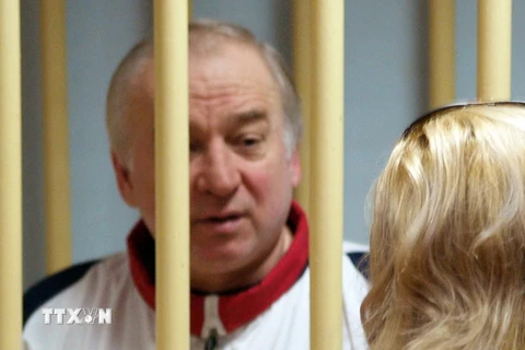 Cựu Đại tá tình báo quân đội Nga Sergei Skripal tại phiên xét xử ở Tòa án quân đội Moskva ngày 9/8/2006. (Nguồn: AFP/TTXVN)