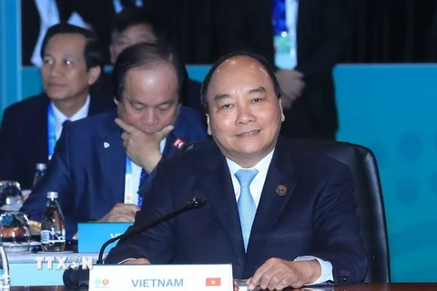 Thủ tướng Nguyễn Xuân Phúc tham dự Phiên họp Toàn thể. (Ảnh: Thống Nhất/TTXVN)