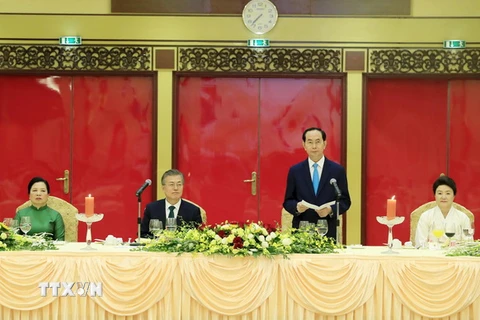 Chủ tịch nước Trần Đại Quang đọc diễn văn chào mừng. (Ảnh: Nhan Sáng/TTXVN)