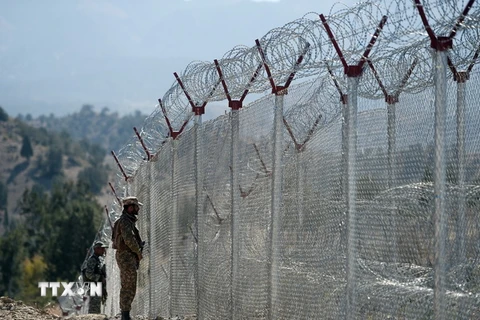 Binh sỹ Pakistan gác tại biên giới với Afghanistan. (Nguồn: AFP/TTXVN)