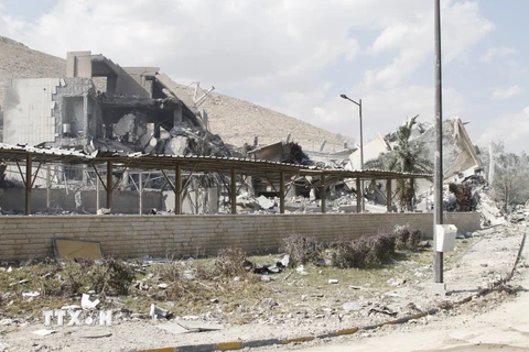 Trung tâm nghiên cứu khoa học Syria bị phá hủy sau vụ tấn công của Mỹ, Anh, Pháp. (Nguồn: THX/TTXVN)