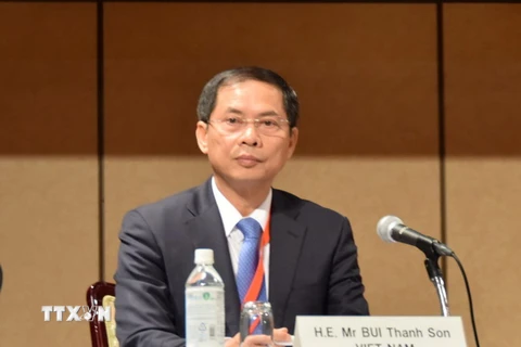Thứ trưởng thường trực Bộ Ngoại giao Bùi Thanh Sơn làm Trưởng Ban Tổ chức Hội nghị WEF ASEAN năm 2018. (Ảnh: Tuyến Hà/TTXVN)