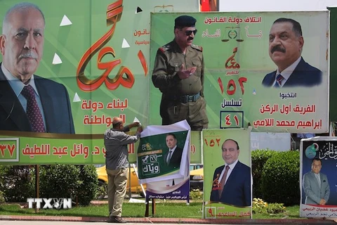 Băngrôn vận động tranh cử trong cuộc tổng tuyển cử của Iraq tại Baghdad. (Nguồn: AFP/TTXVN)