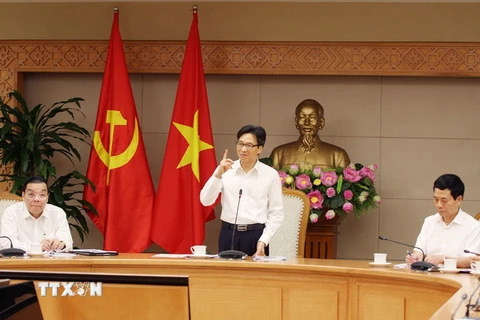 Phó Thủ tướng Vũ Đức Đam phát biểu kết luận cuộc họp. (Ảnh: Nguyễn Dân/TTXVN)