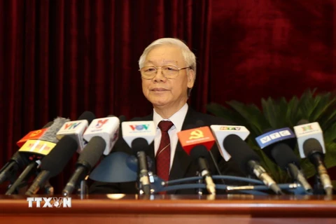 Tổng Bí thư Nguyễn Phú Trọng phát biểu bế mạc Hội nghị Trung ương 7 Khóa XII. (Ảnh: Trí Dũng/TTXVN)