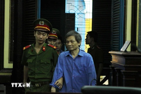 Bị cáo Lê Thành Công tại phiên tòa xét xử sơ thẩm vụ án thất thoát 966 tỷ đồng tại Ngân hàng Agribank Chi nhánh 6. (Ảnh: Hoàng Hải/TTXVN)