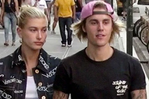 Ngôi sao nhạc pop Justin Bieber đã đính hôn với người đẹp Hailey Baldwin. (Nguồn: news.sky.com)