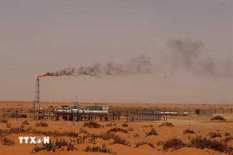 Một cơ sở sản xuất dầu của công ty Aramco ở Khouris, Saudi Arabia. (Nguồn: AFP/TTXVN)