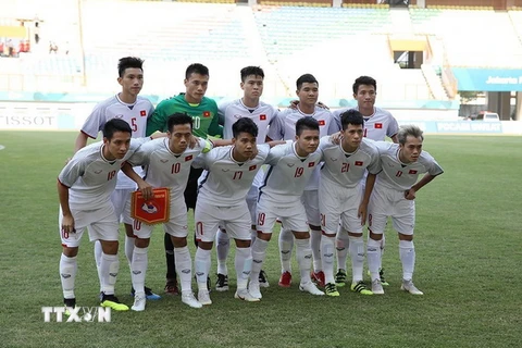Đội hình Olympic Việt Nam ra sân gặp Olympic Nhật Bản. (Ảnh: Hoàng Linh/TTXVN)