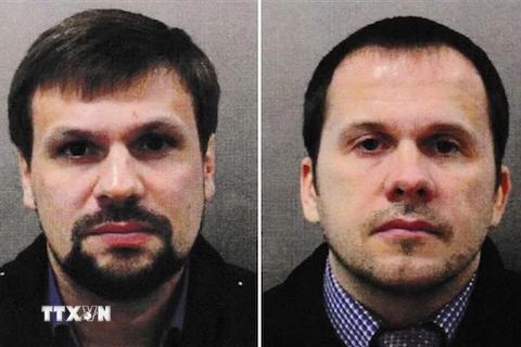 Chân dung hai nghi can người Nga Alexander Petrov (phải) và Ruslan Boshirov (trái) bị Anh cáo buộc có liên quan vụ đầu độc điệp viên hai mang Sergei Skripal và con gái tại Salisbury. (Nguồn: EPA/TTXVN)