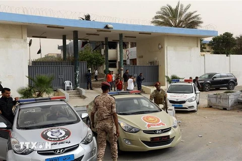 Lực lượng an ninh Libya được triển khai tại thủ đô Tripoli sau một vụ tấn công. (Nguồn: AFP/TTXVN)