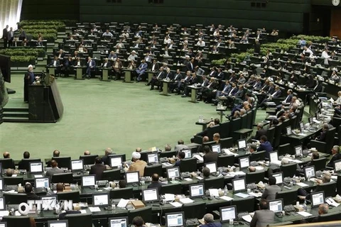 Toàn cảnh một phiên họp Quốc hội ở Tehran. (Nguồn: AFP/TTXVN)