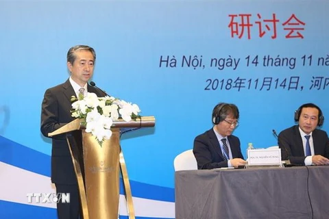 Đại sứ Trung Quốc tại Việt Nam Hùng Ba phát biểu tại hội thảo. (Ảnh: Dương Giang/TTXVN)