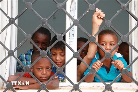 Trẻ em Libya tại một trại tị nạn ở Bani Walid. (Nguồn: AFP/TTXVN)
