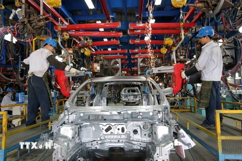 Xưởng hàn khung xe ôtô tại Công ty Trách nhiệm hữu hạn Ford Việt Nam, tỉnh Hải Dương. (Ảnh: Trần Việt/TTXVN)