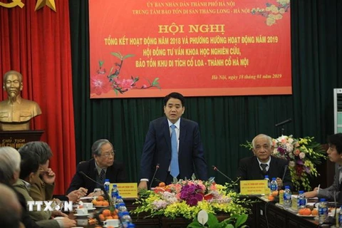 Chủ tịch thành phố Hà Nội phát biểu tại hội nghị. (Ảnh: Đinh Thuận/TTXVN)