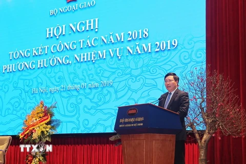 Phó Thủ tướng, Bộ trưởng Bộ Ngoại giao Phạm Bình Minh phát biểu chỉ đạo. (Ảnh: Lâm Khánh/TTXVN)