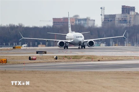 Máy bay Boeing 737 Max 8 hạ cánh tại sân bay quốc gia Reagan ở Washington D.C., Mỹ. (Nguồn: THX/TTXVN)