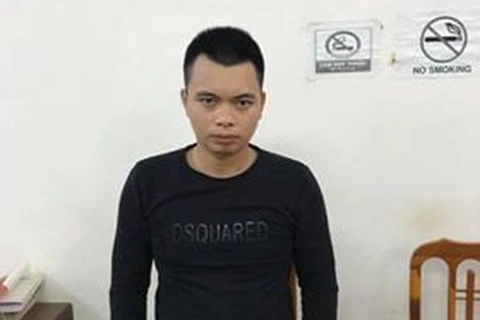 Đối tượng dùng súng cướp xe taxi ở Tuyên Quang ra đầu thú