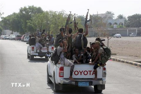 Các lực lượng Houthi tại thành phố Hodeidah, Yemen. (Nguồn: AFP/TTXVN)
