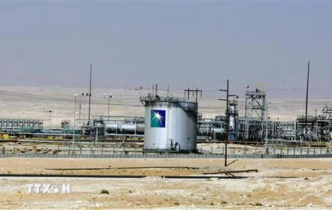 Một cơ sở khai thác dầu tại Dammam, cách thủ đô Riyadh của Saudi Arabia 450km về phía Đông. (Nguồn: AFP/TTXVN)