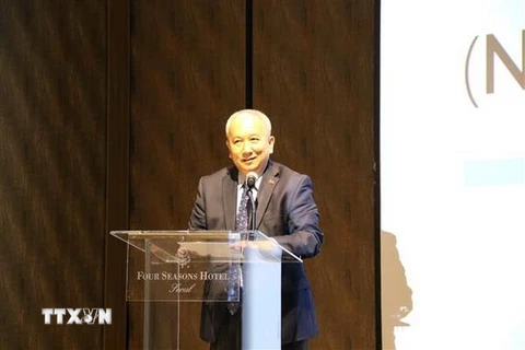 Đại sứ Việt Nam tại Hàn Quốc Nguyễn Vũ Tú phát biểu trong cuộc hội thảo. (Ảnh: Mạnh Hùng/TTXVN)