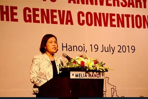 Tiến sỹ Lê Thị Tuyết Mai phát biểu tại buổi lễ. (Nguồn: qdnd.vn)