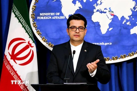 Người phát ngôn Bộ Ngoại giao Iran Abbas Mousavi tại cuộc họp báo ở Tehran. (Ảnh: AFP/TTXVN)