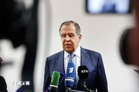 Ngoại trưởng Nga Sergei Lavrov trong cuộc họp báo tại Moskva. (Ảnh: IRNA/TTXVN)
