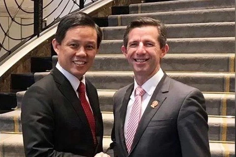 Bộ trưởng Thương mại và Công nghiệp (MIT) Singapore Chan Chun Sing (trái) và ông Simon Birmingham, Bộ trưởng Thương mại Du lịch và Đầu tư của Australia. (Nguồn: www.straitstimes.com)