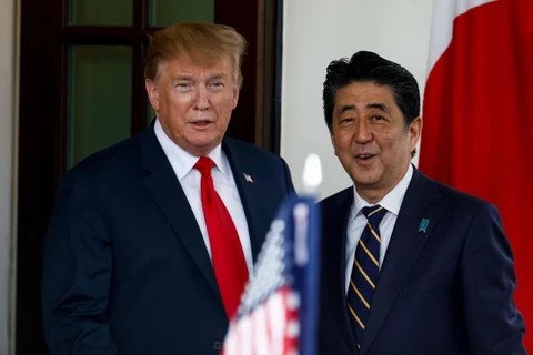 Tổng thống Mỹ Donald Trump và Thủ tướng Nhật Bản Shinzo Abe. (Nguồn: Xihua)