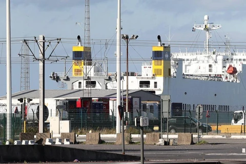 Cảng Zeebrugge, nơi một trong hai chiếc xe chở người di cư vừa bị phát hiện đang hướng tới. (Nguồn: lesoir.be)