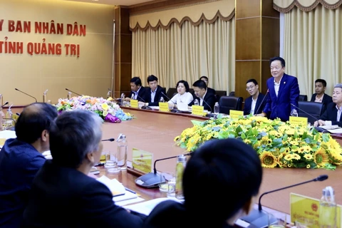 Ông Đỗ Quang Hiển, Chủ tịch Hội đồng quản trị kiêm Tổng Giám đốc Tập đoàn T&T Group, phát biểu tại buổi làm việc với lãnh đạo tỉnh Quảng Trị. (Nguồn: Vietnam+)