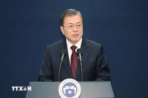 Tổng thống Hàn Quốc Moon Jae-in trong cuộc họp báo tại Seoul. (Ảnh: Yonhap/TTXVN)