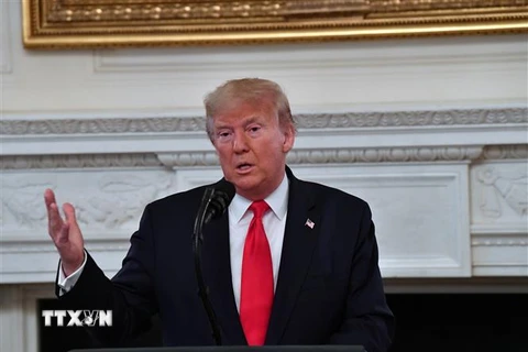 Tổng thống Mỹ Donald Trump phát biểu trong một sự kiện tại Nhà Trắng. (Ảnh: AFP/TTXVN)
