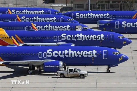 Máy bay của hãng hàng không Southwest Airlines tại sân bay ở Victorville, California, Mỹ. (Ảnh: AFP/TTXVN)