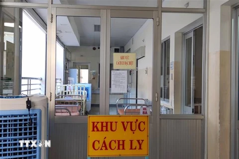 Khu vực cách ly đặc biệt dành riêng cho bệnh nhân nhiễm nCoV tại Bệnh viện Bệnh Nhiệt đới Thành phố Hồ Chí Minh. (Ảnh: Đinh Hằng/TTXVN)