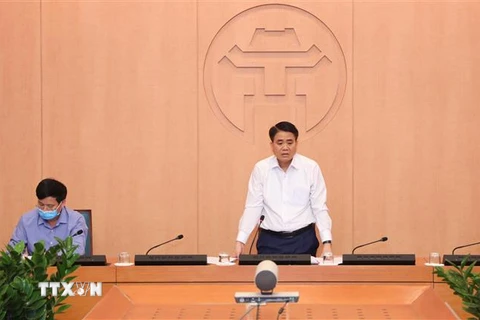 Chủ tịch UBND thành phố Hà Nội Nguyễn Đức Chung, Trưởng Ban Chỉ đạo chủ trì phiên họp. (Ảnh: Lâm Khánh/TTXVN)