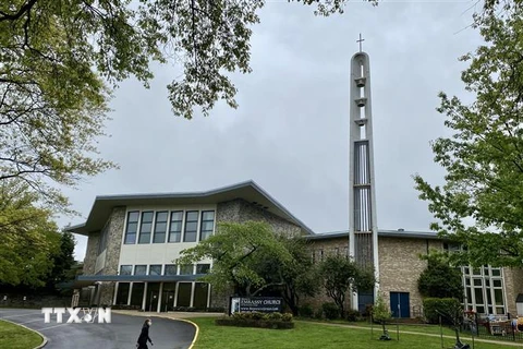 Nhà thờ Embassy ở Washington, DC, Mỹ, đóng cửa do dịch COVID-19. (Ảnh: AFP/TTXVN)