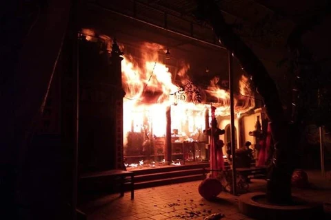 Hà Nội: Hỏa hoạn thiêu rụi gần hết hiện vật ở đền Lâm Du