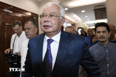 Cựu Thủ tướng Malaysia Najib Razak tới Tòa án Tối cao Kuala Lumpur ngày 19/8/2019. (Ảnh: AFP/TTXVN)