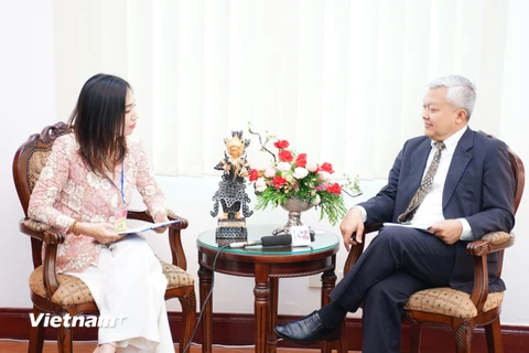 Đại sứ Indonesia tại Việt Nam Ibnu Hadi trả lời phỏng vấn PV TTXVN. (Ảnh: PV/Vietnam+)