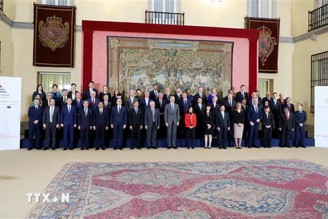 Các Bộ trưởng Ngoại giao ASEM tại Hội nghị Bộ trưởng Ngoại giao ASEM lần thứ 14 tại Madrid, Tây Ban Nha, ngày 15-16/12/2019. (Ảnh: Phạm Thắng/TTXVN)