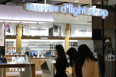 Một gian hàng của Samsung tại thủ đô Seoul, Hàn Quốc. (Ảnh: Yonhap/TTXVN)