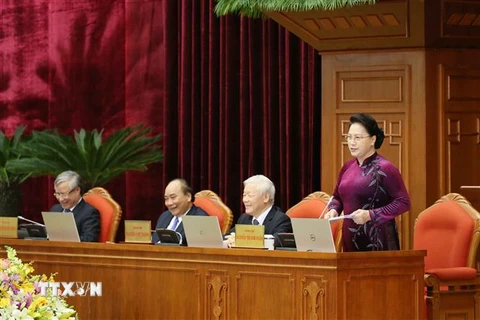 Ủy viên Bộ Chính trị, Chủ tịch Quốc hội Nguyễn Thị Kim Ngân điều hành phiên họp. (Ảnh: Phương Hoa/TTXVN)