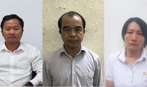 Các bị can Dương Văn Hòa, Trần Ngọc Quang, Phạm Vân Thùy (từ trái qua). (Ảnh: Công an cung cấp)